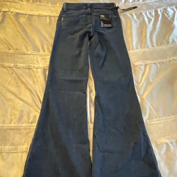 Paige Genevieve flare jeans - Picture 2 of 4